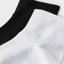 Women's Ultra Smooth Supersoft Fine Gauge Knit 4pk Ankle Socks - Auden™ Black/White 4-10: Non-Binding Cuff, Midweight Fabric 4 Women's Ultra Smooth Supersoft Fine Gauge Knit 4pk Ankle Socks - Auden™ Black/White 4-10: Non-Binding Cuff, Midweight Fabric -Auden Shop GUEST 1304eafe 47d8 4a5e 9dec 80a0049774df