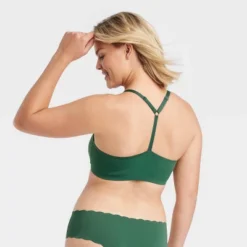 Women's Signature Smooth Scoop Bralette - Auden™ Green 8 Women's Signature Smooth Scoop Bralette - Auden™ Green -Auden Shop GUEST 33254d4f 04fe 45f0 8b6c a630a93225e2