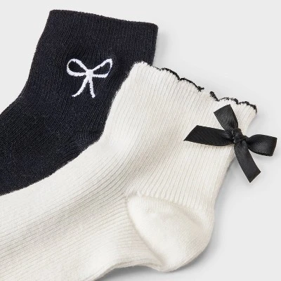 Women's Scallop Edge Bow Ultra Soft Rib-Knit 2pk Ankle Socks - Auden™ Ivory/Black 4-10 2 Women's Scallop Edge Bow Ultra Soft Rib-Knit 2pk Ankle Socks - Auden™ Ivory/Black 4-10 - Image 2